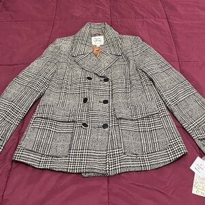 Houndstooth pea coat